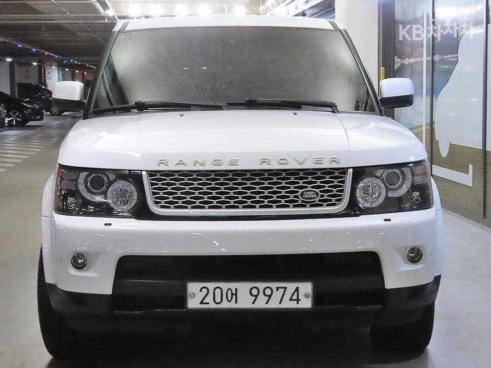 Land Rover Рендж Ровер Спорт3.0 SDV6 Динамичен - 2