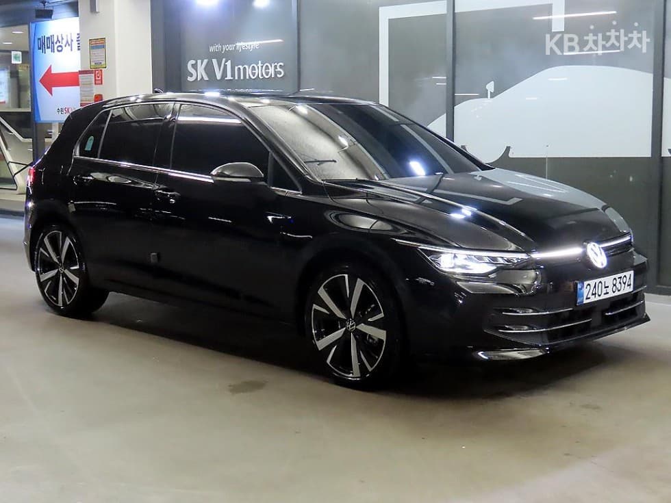 Volkswagen The Golf 8(MK8) 2.0 Turbo Diesel Injection Prestige - Image 1