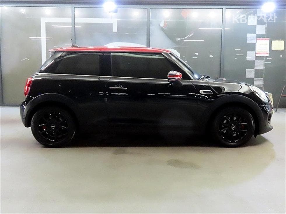 Mini Cooper 3도어1.5 하이트림 - 3