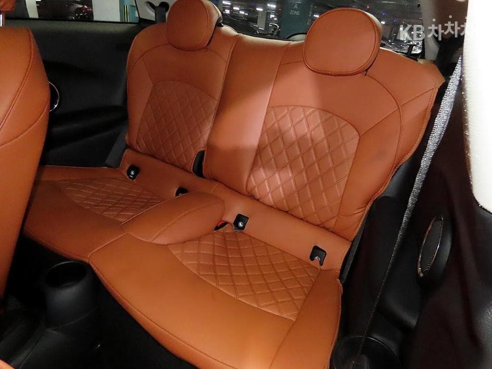 Mini Cooper 3도어1.5 하이트림 - 7