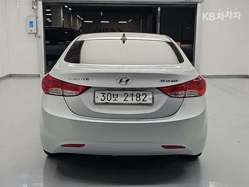 Hyundai Avante (Elantra)MDM16 GDi TOP - 3