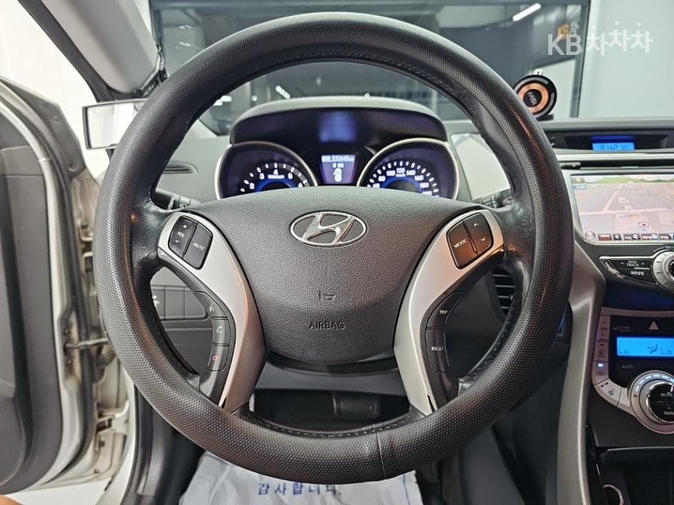 Hyundai Avante (Elantra)MDM16 GDi TOP - 9