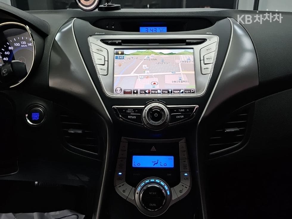 Hyundai Avante (Elantra)MDM16 GDi TOP - 10
