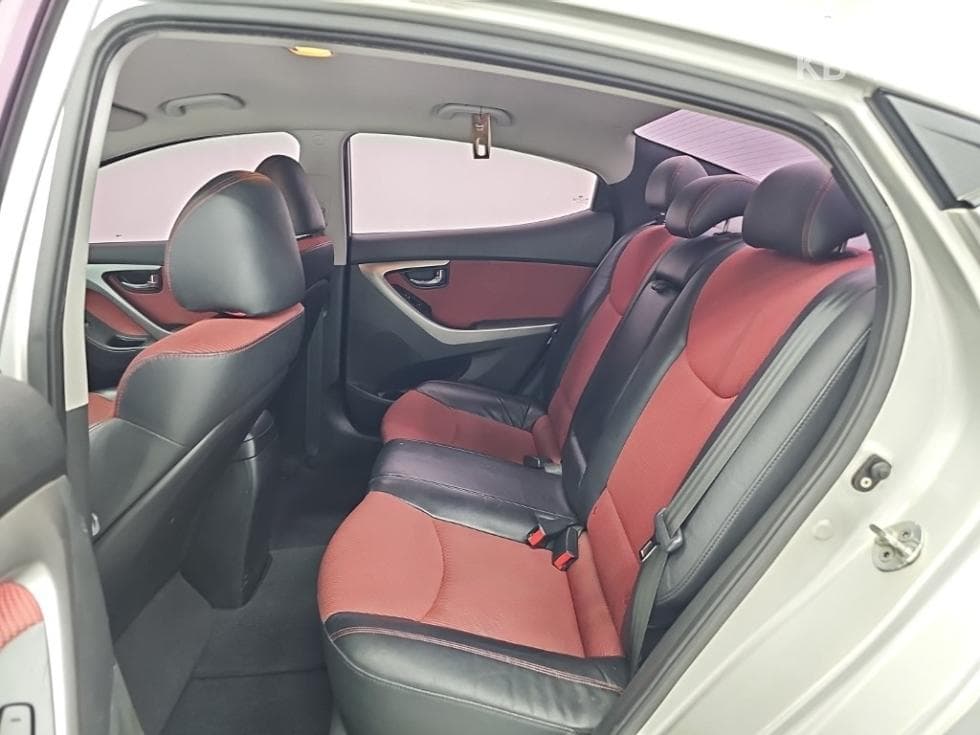 Hyundai Avante (Elantra)MDM16 GDi TOP - 12