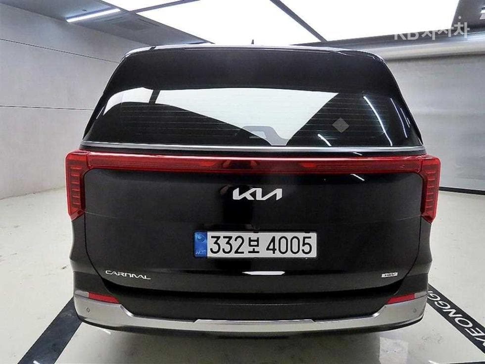Kia The New (facelift) Carnival Hybrid 4th generation1.6 HEV 9-seater Signature - 3