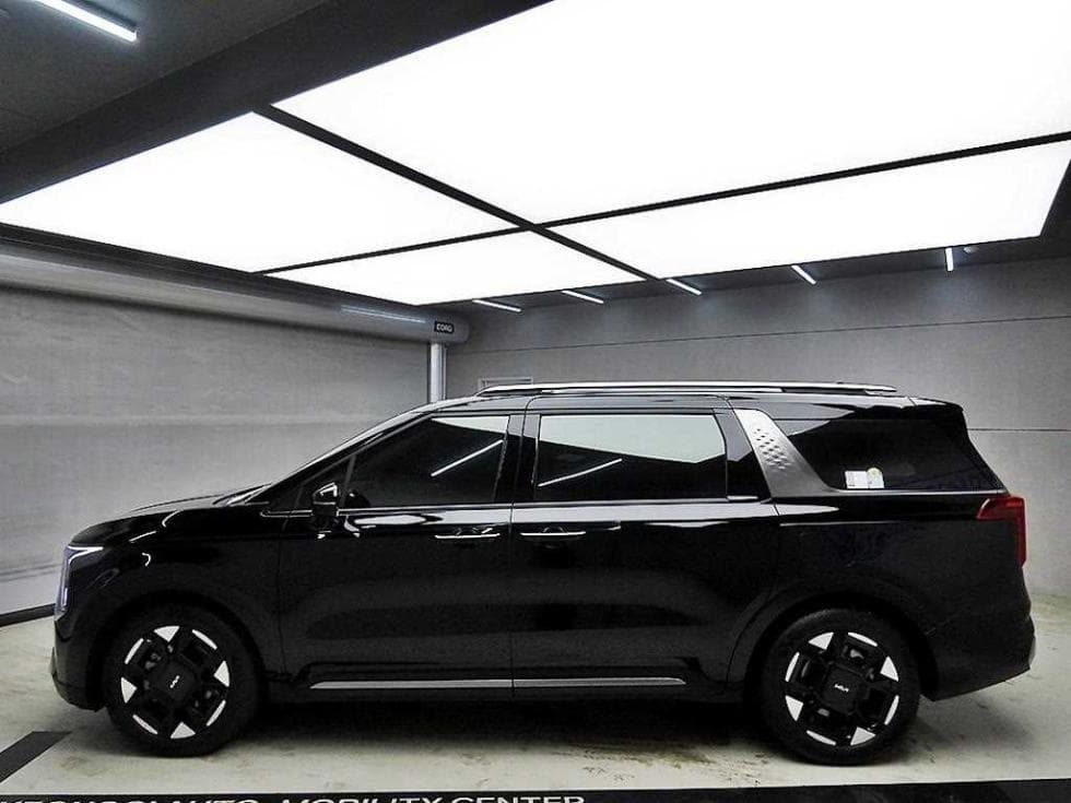 Kia The New (facelift) Carnival Hybrid 4th generation1.6 HEV 9-seater Signature - 4