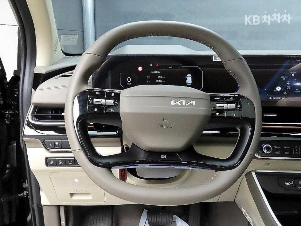 Kia The New (facelift) Carnival Hybrid 4th generation1.6 HEV 9-seater Signature - 9