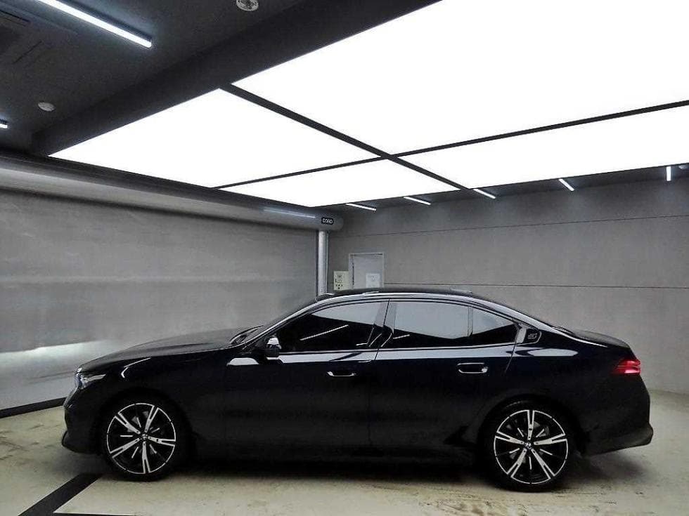 BMW Нов5 Серия(G60)530i xDrive M Sport - 4