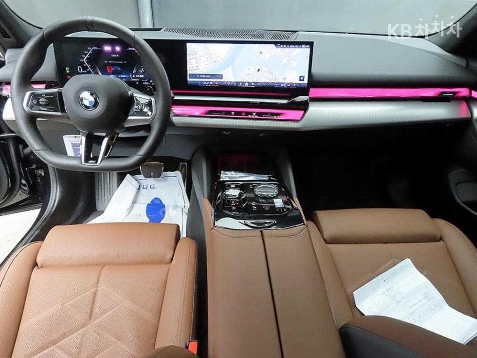 BMW Нов5 Серия(G60)530i xDrive M Sport - 7