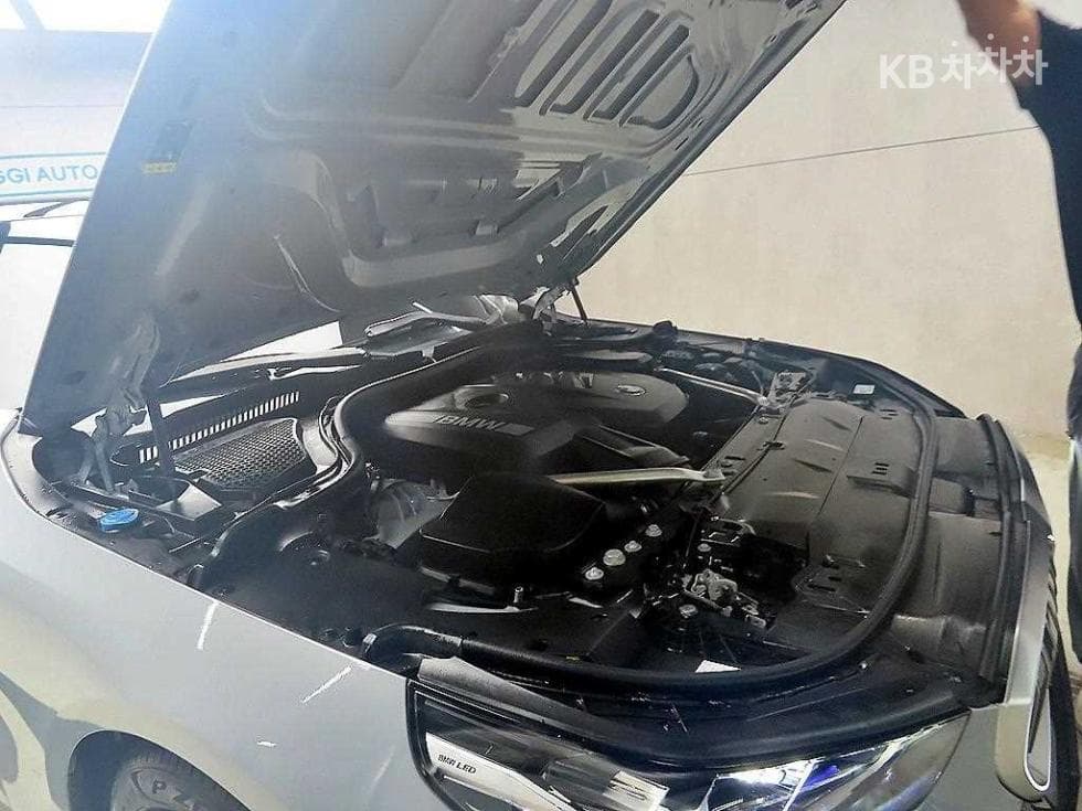 BMW New5 Series(G60)520i M Sport - 19