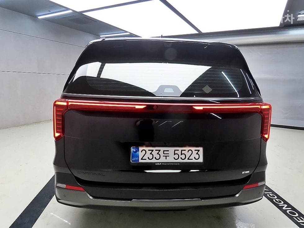 Kia The New (facelift) Carnival 4th generationG3.5 GDI 7-seater (Limousine) X-Line - 3
