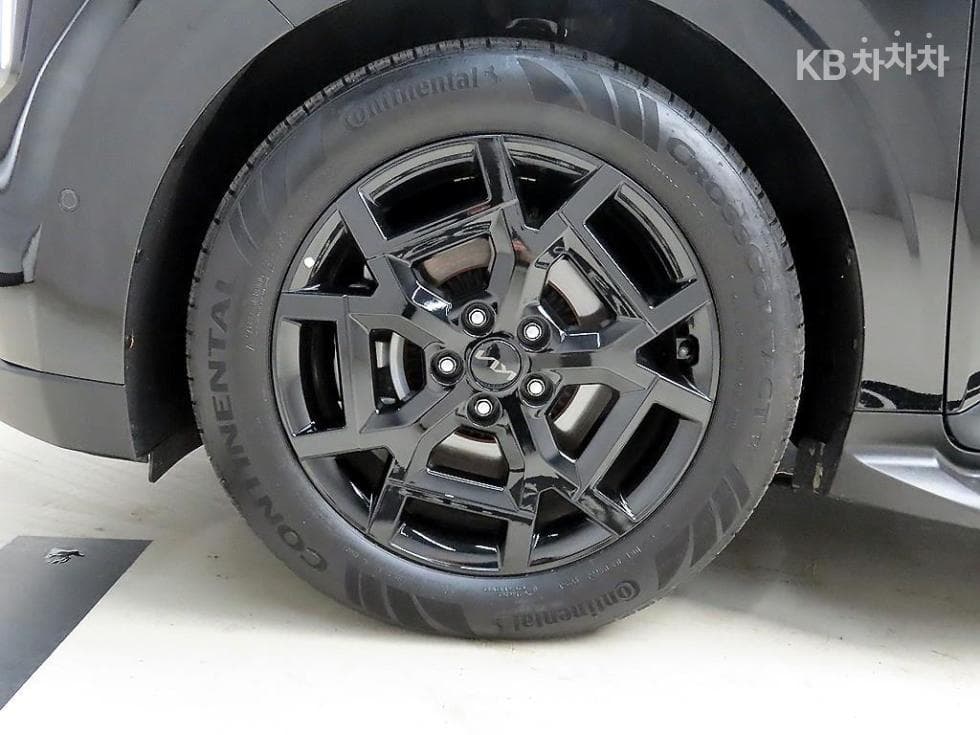 Kia The New (facelift) Carnival 4th generationG3.5 GDI 7-seater (Limousine) X-Line - 20