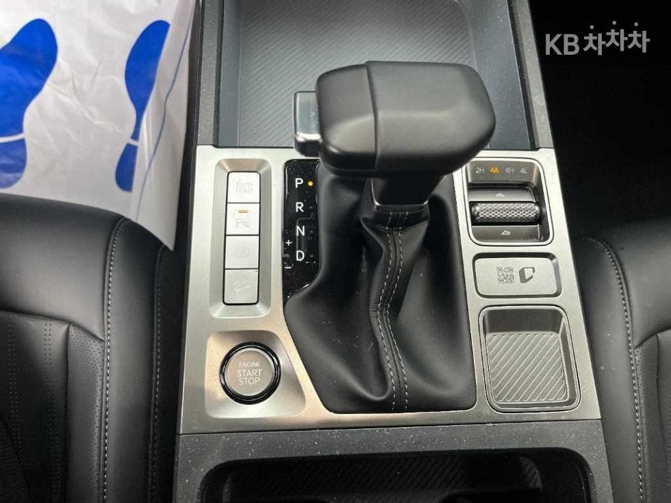 Киа TasmanG2.5 T-GDI 4x4 Динамичен - 10