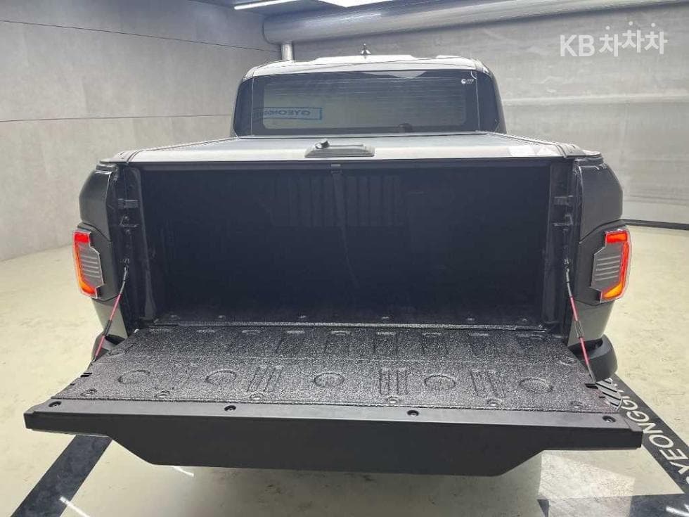 Киа TasmanG2.5 T-GDI 4x4 Динамичен - 15