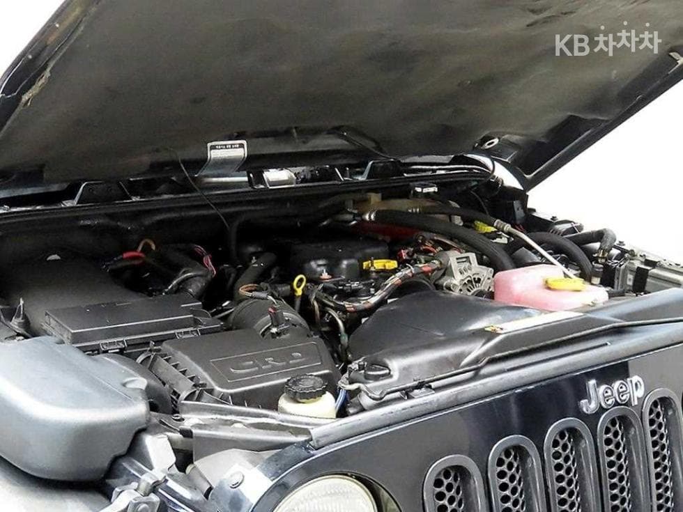 지프 랭글러2.8 루비콘 2도어 - 19
