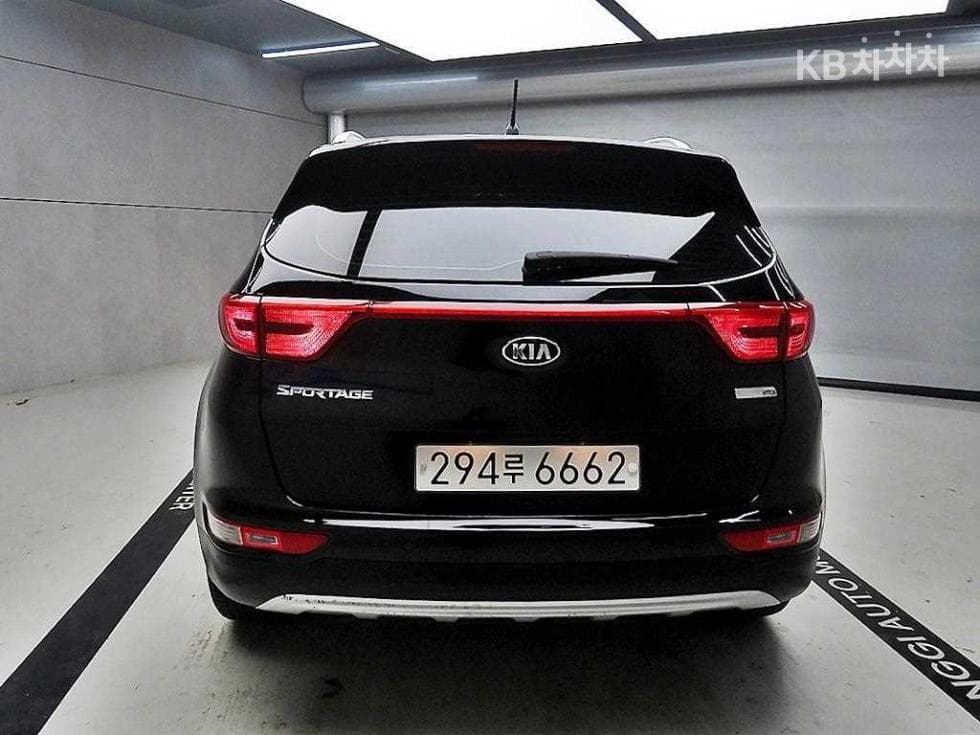 Киа Sportage 4-то поколениеДизел 2.0 2WD Престиж - 3