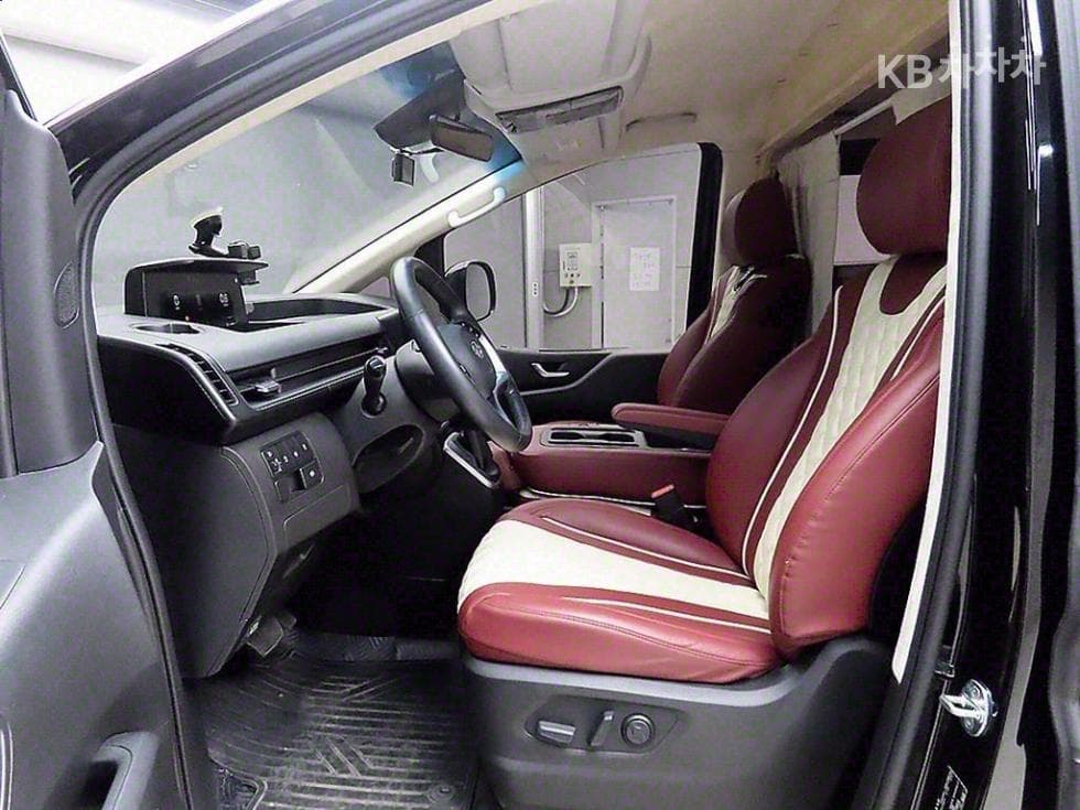 Хюндай Staria Lounge 캠퍼Кампер / Кампьорски автомобил 2WD Стандартен - 5