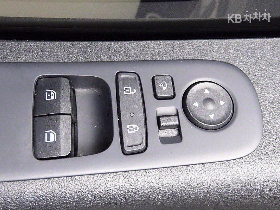 Хюндай Staria Lounge 캠퍼Кампер / Кампьорски автомобил 2WD Стандартен - 9