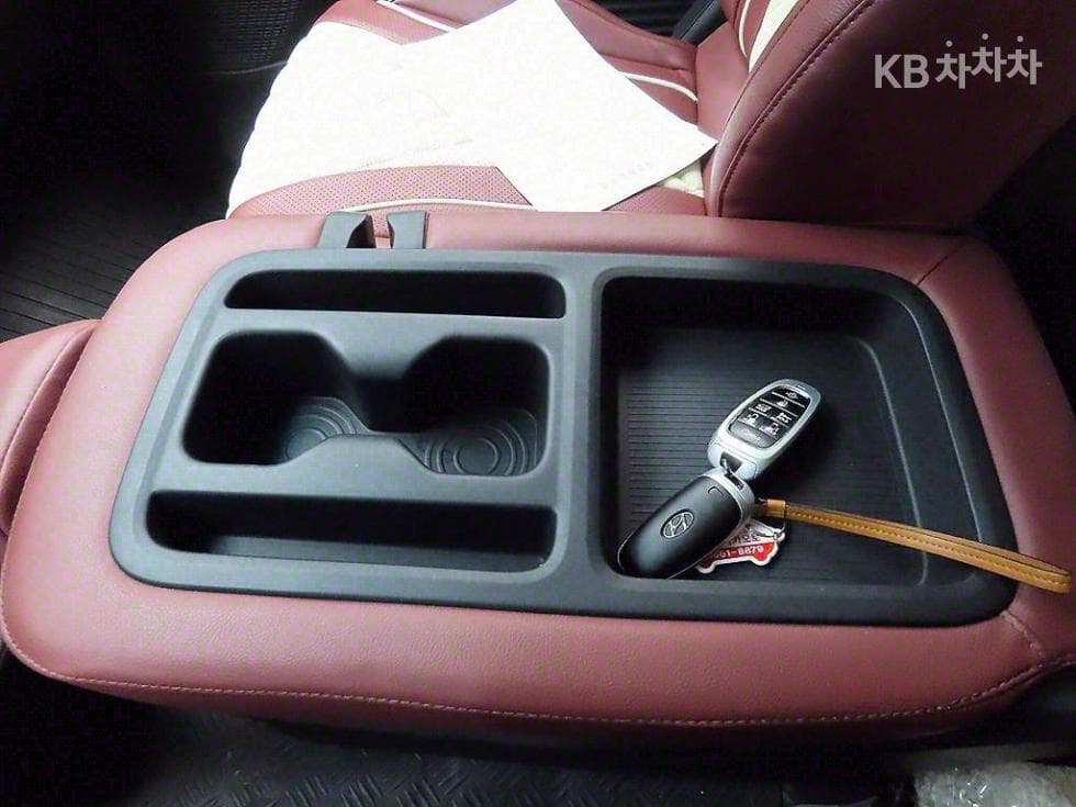 Хюндай Staria Lounge 캠퍼Кампер / Кампьорски автомобил 2WD Стандартен - 10