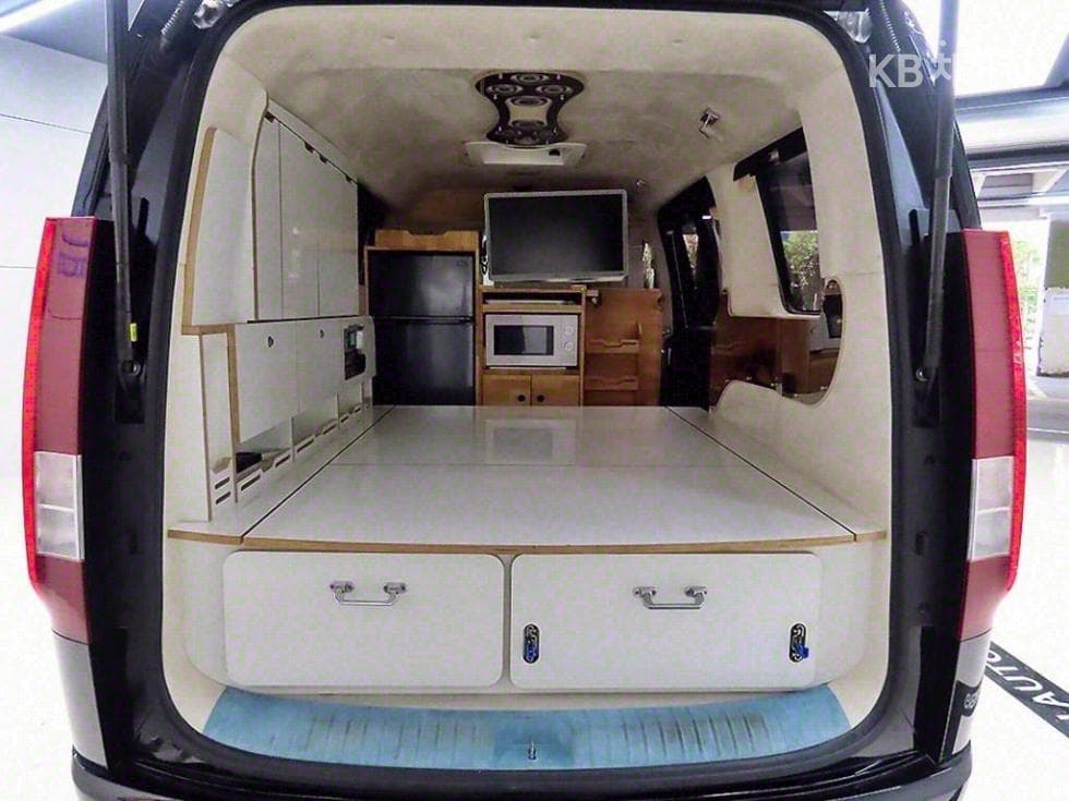Хюндай Staria Lounge 캠퍼Кампер / Кампьорски автомобил 2WD Стандартен - 18