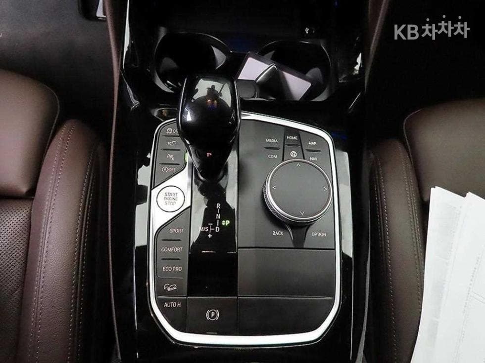 BMW New X4 (G02)xDrive 20i xLine - 10