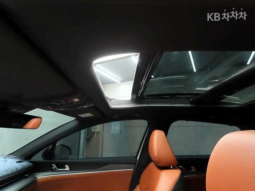 Kia The New (facelift) K5 3rd Gen1.6 Gasoline Turbo Signature - 17