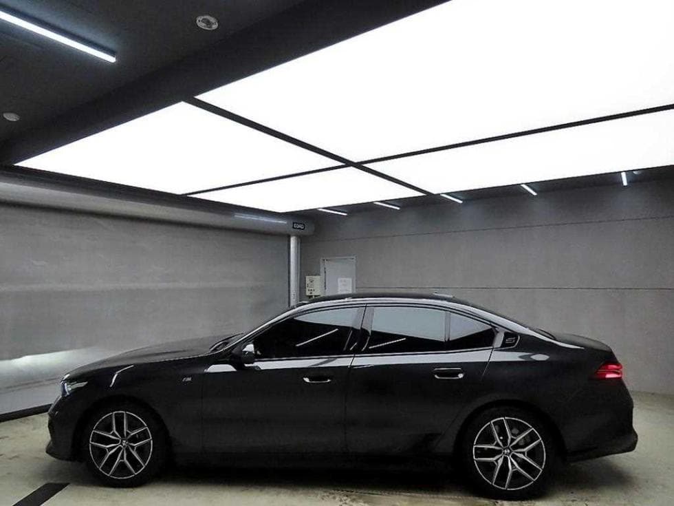 BMW Нов5 Серия(G60)520i Стандартен - 4