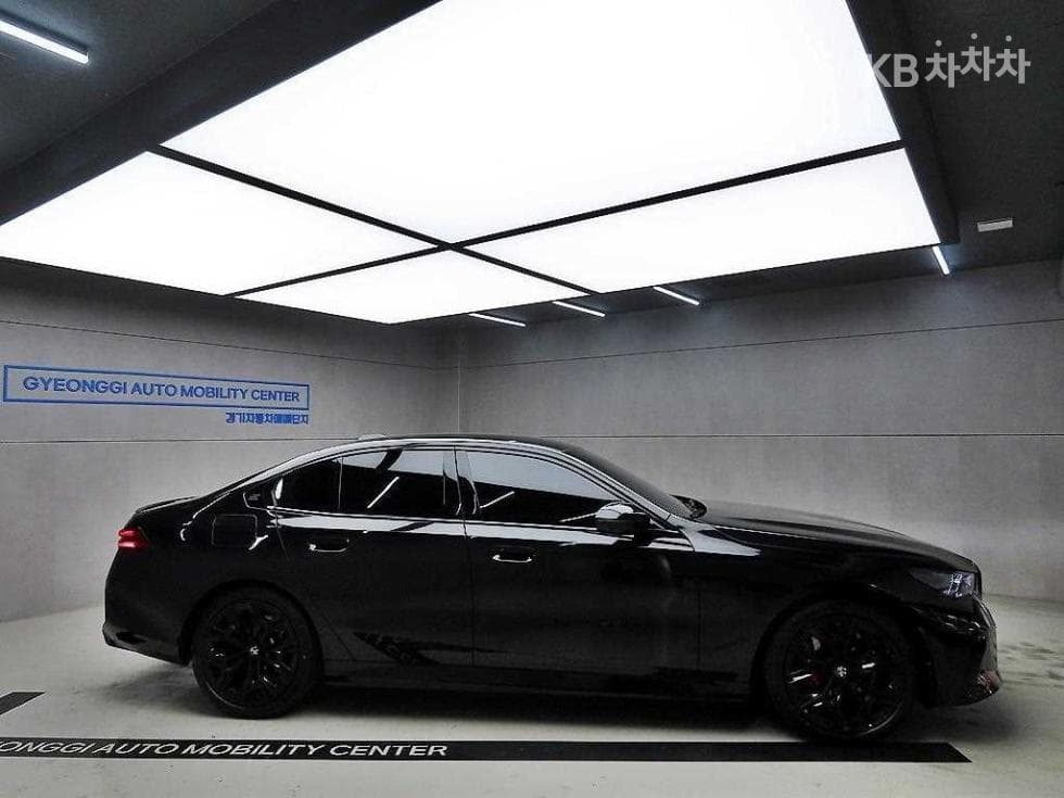 BMW Нов5 Серия(G60)530i xDrive M Sport - 2