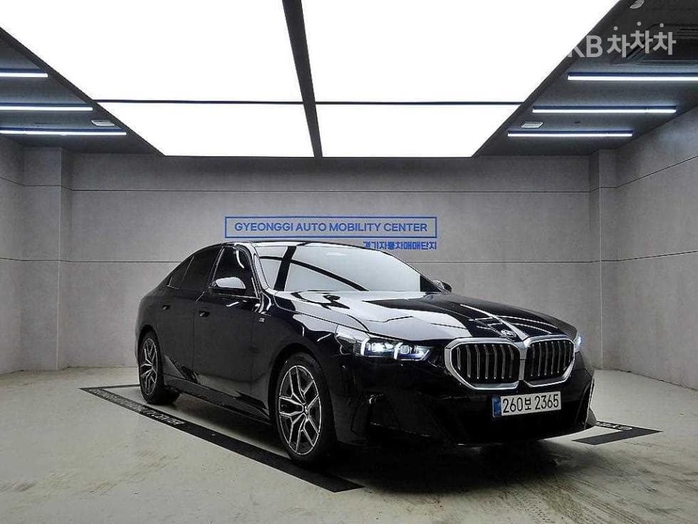 BMW Нов5 Серия(G60) 520i M Sport - Image 1