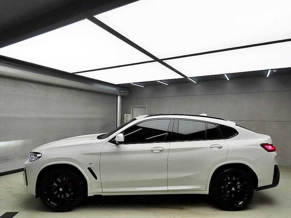 BMW New X4 (G02)xDrive 20i xLine - 4