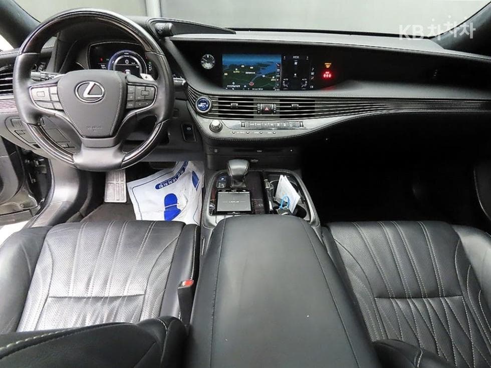 Lexus LS 5세대500h AWD LUXURY - 7