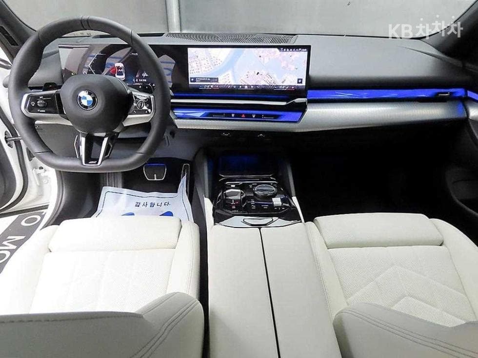 BMW Нов5 Серия(G60)520i M Sport - 7