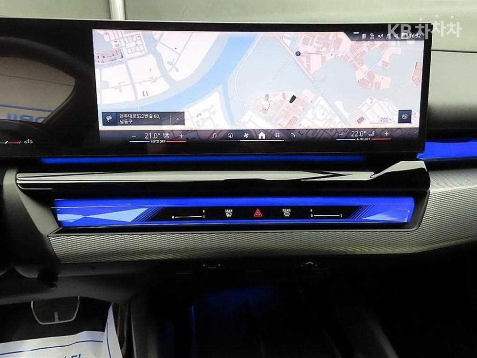 BMW Нов5 Серия(G60)520i M Sport - 14