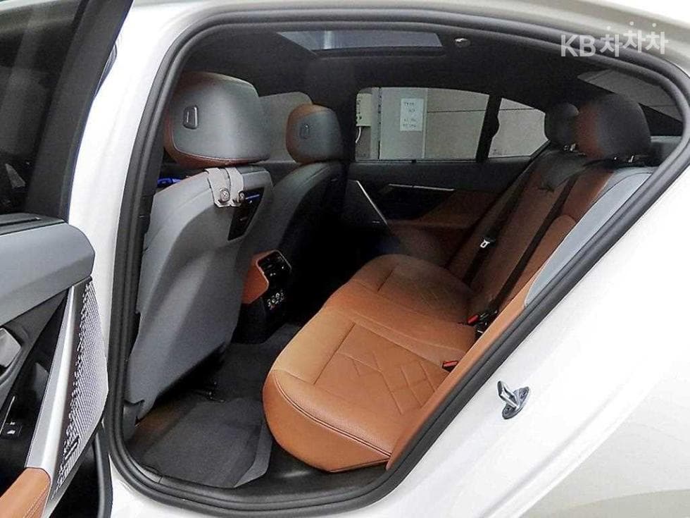 BMW Нов5 Серия(G60)530i xDrive M Sport - 6