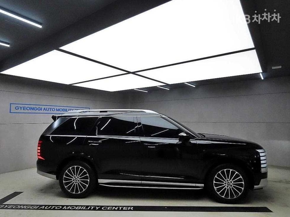 Hyundai The All New Palisade2.5L gasoline Turbo 4WD 9-seater Calligraphy - 2