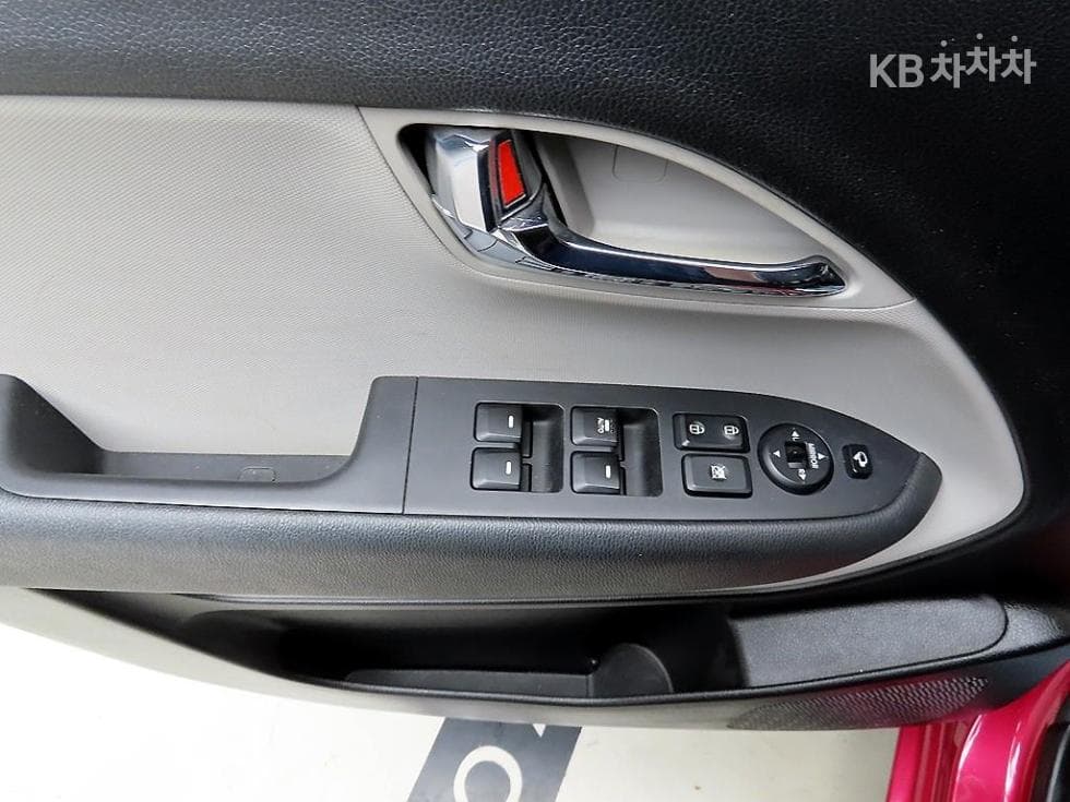 Kia Ray (van)1.0 Gasoline Prestige - 11