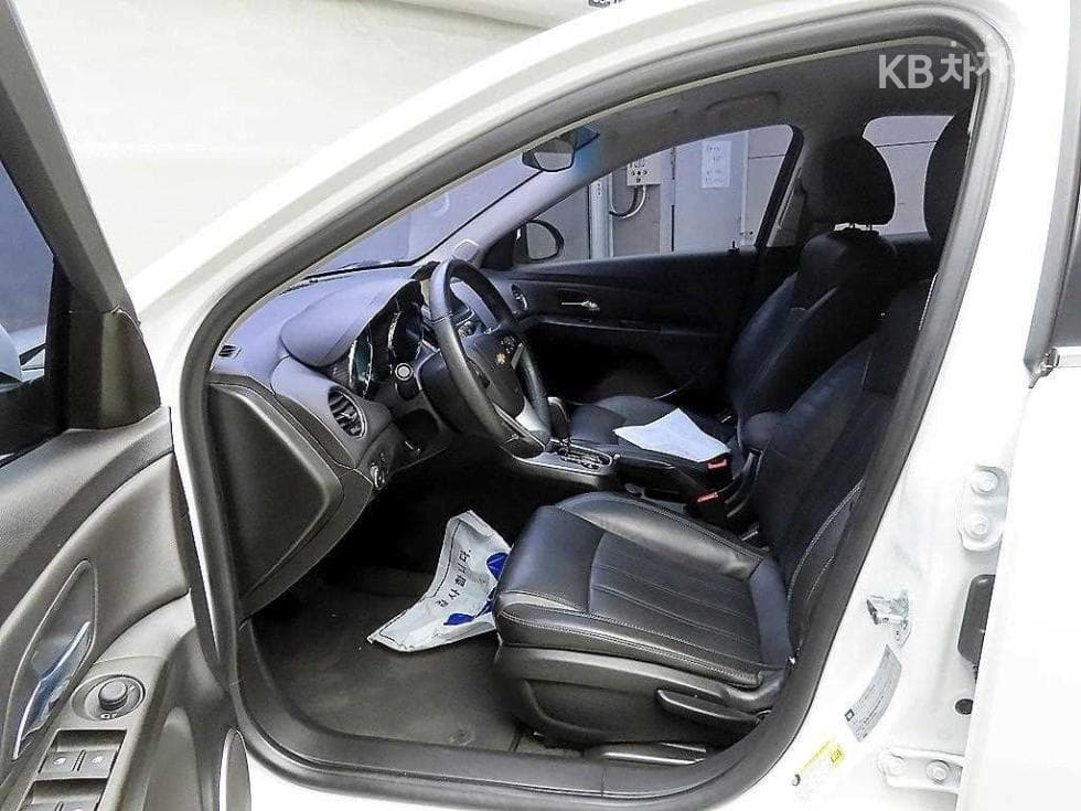 Джи Ем Корея Amazing New (фацелит/обновяване) Cruze1.8 Бензин LS - 5