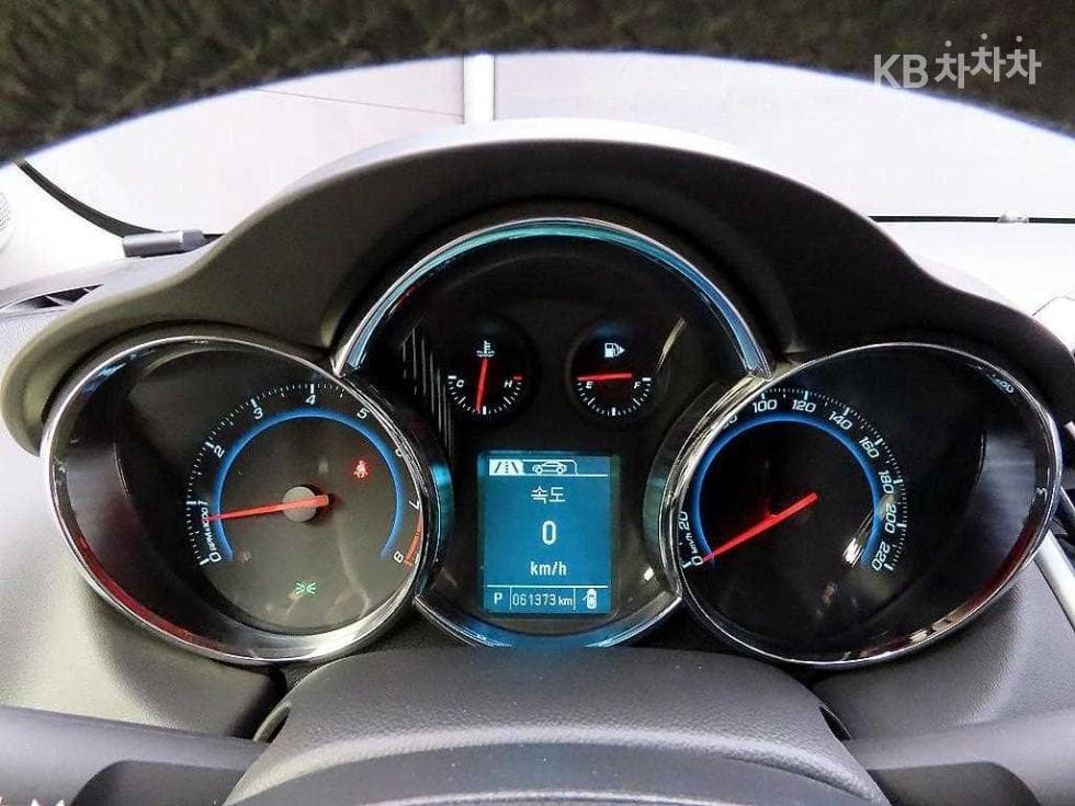 Джи Ем Корея Amazing New (фацелит/обновяване) Cruze1.8 Бензин LS - 8