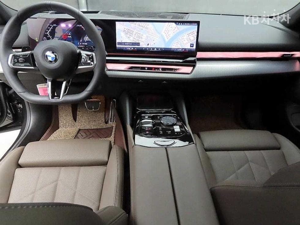 BMW New5 Series(G60)520i Standard - 7
