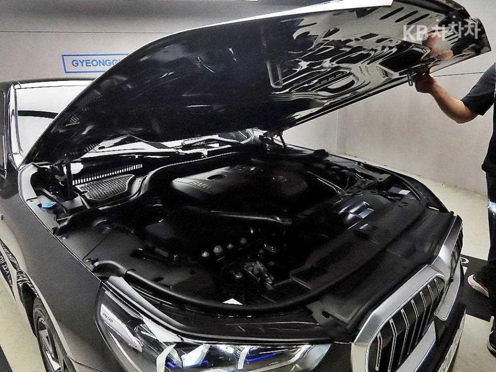 BMW New5 Series(G60)520i Standard - 19