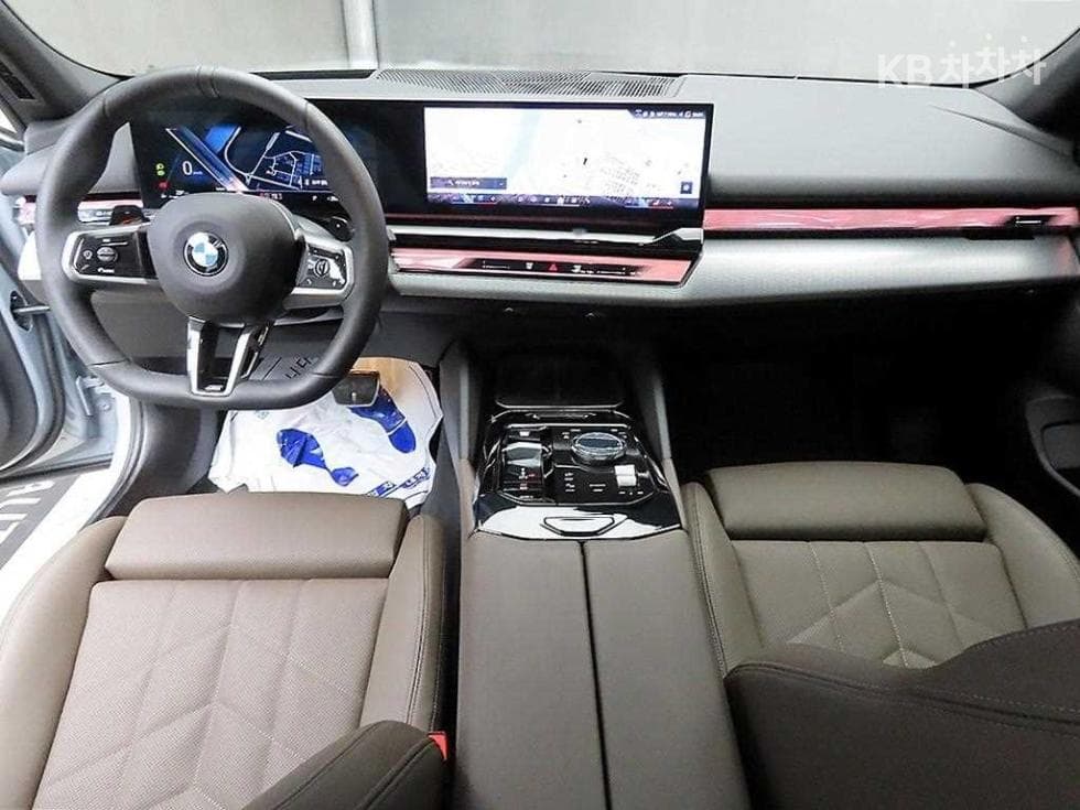 BMW New5 Series(G60)520i M Sport - 7