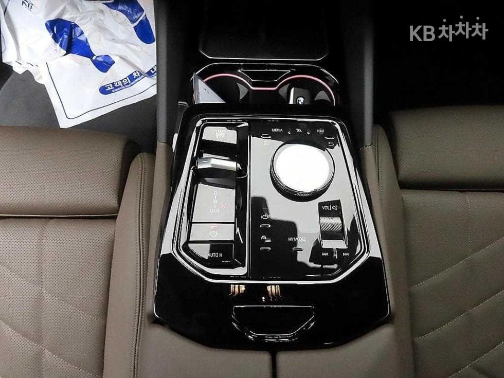BMW New5 Series(G60)520i M Sport - 10