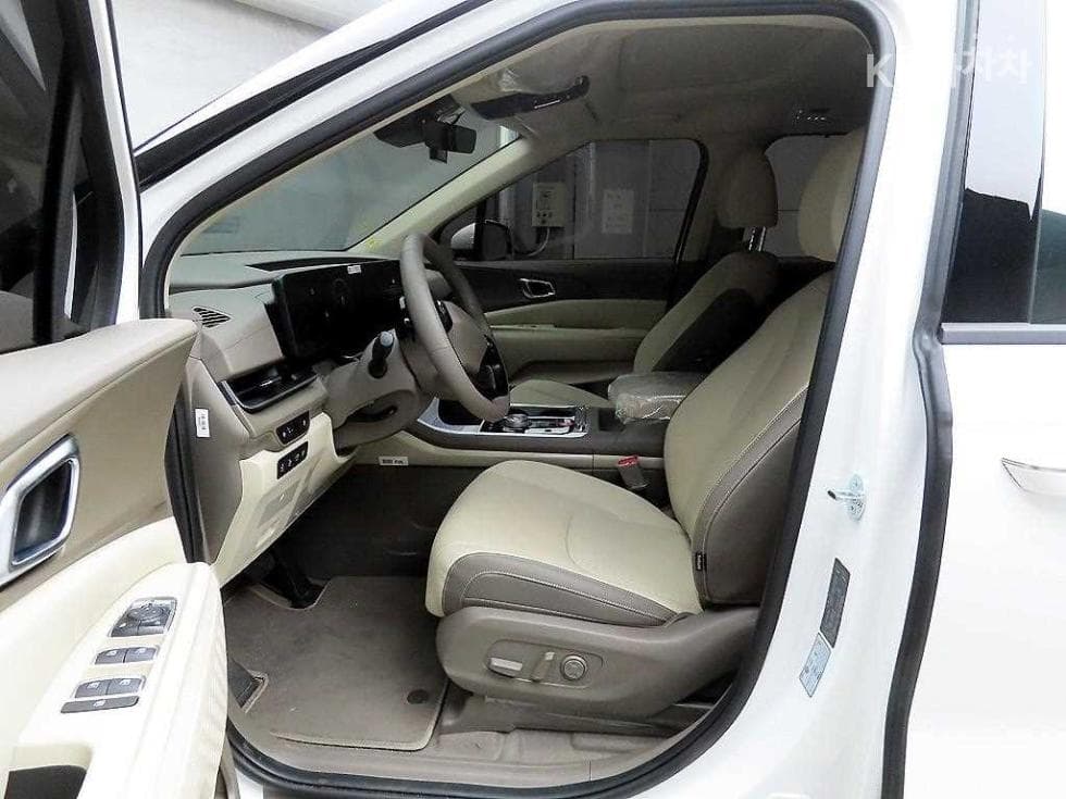 Kia The New (facelift) Carnival Hybrid 4th generation1.6 HEV 7-seater (Limousine) Noblesse - 5