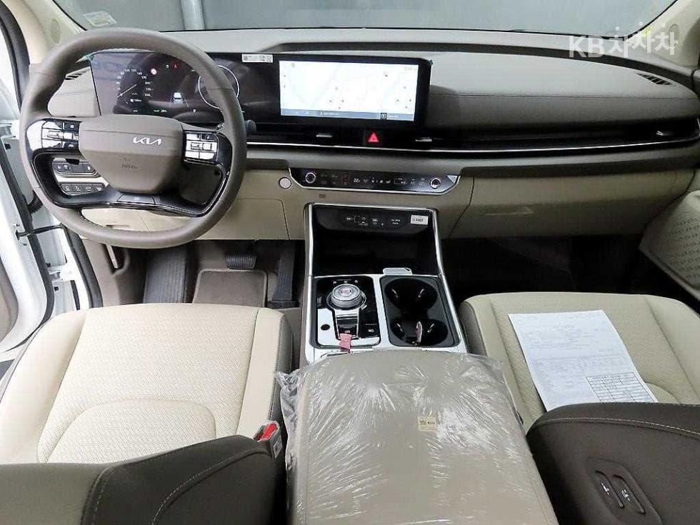 Kia The New (facelift) Carnival Hybrid 4th generation1.6 HEV 7-seater (Limousine) Noblesse - 7
