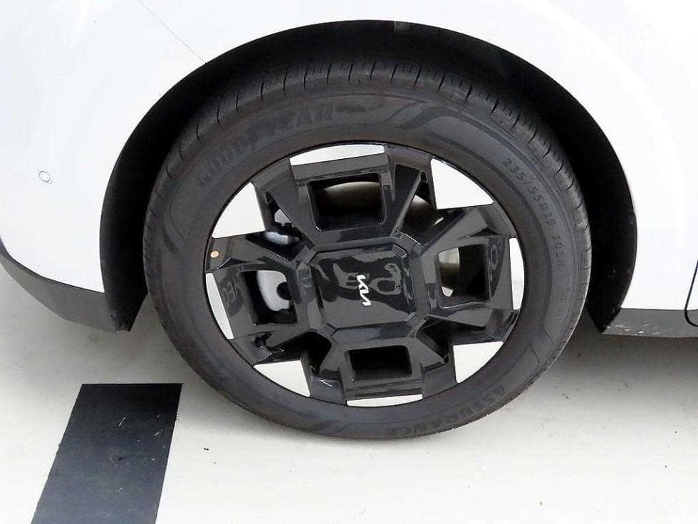 Kia The New (facelift) Carnival Hybrid 4th generation1.6 HEV 7-seater (Limousine) Noblesse - 20