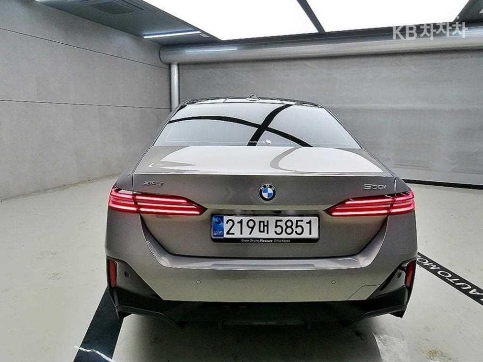 BMW Нов5 Серия(G60)530i xDrive M Sport - 3