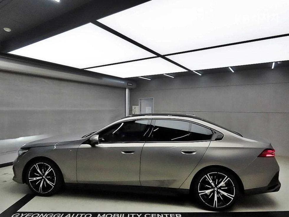 BMW Нов5 Серия(G60)530i xDrive M Sport - 4
