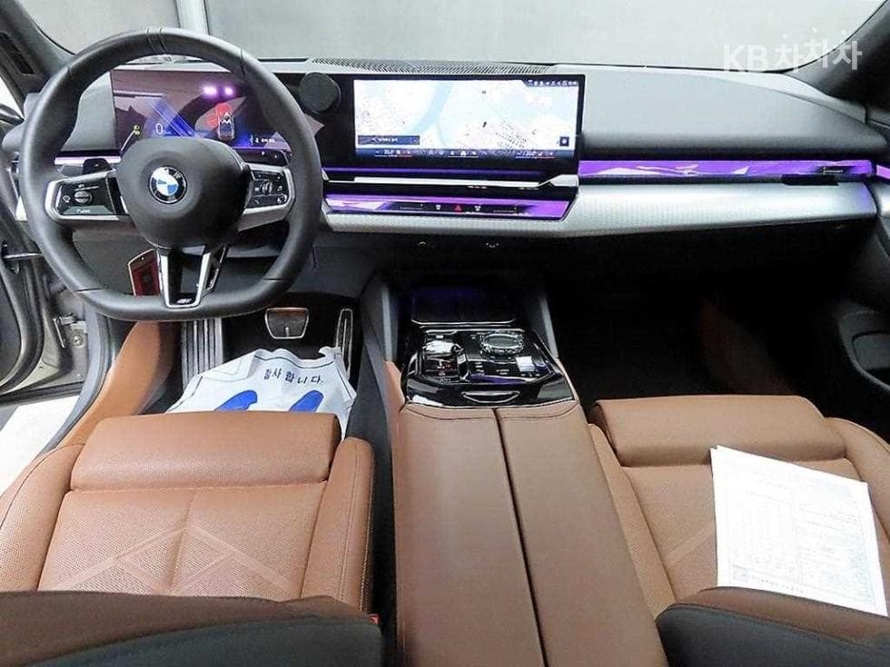 BMW New5 Series(G60)530i xDrive M Sport - 7