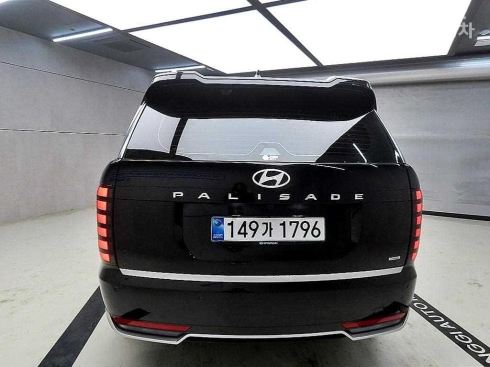 Хюндай Ди Всеново Palisade2.5L бензин Турбо 4x4 9-местен Calligraphy - 3