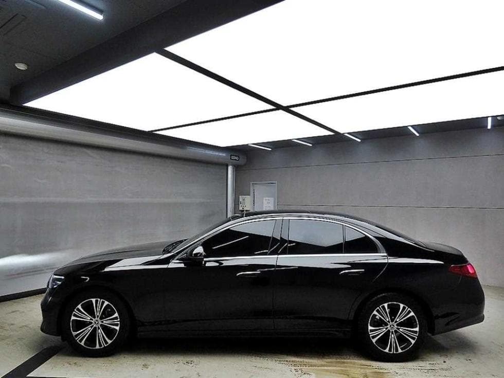 Mercedes-Benz E-클래스 (W214)E200 Avantgrade - 4